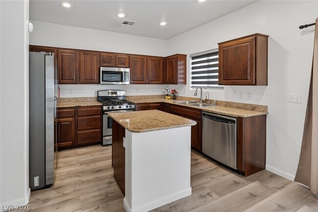 Building Photo - 7842 Juniper Forest St