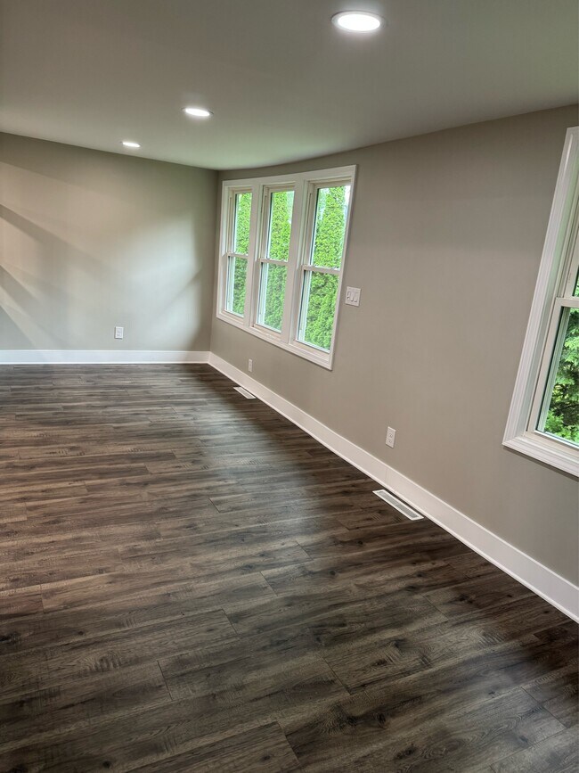 Building Photo - 6576 Felton Ave