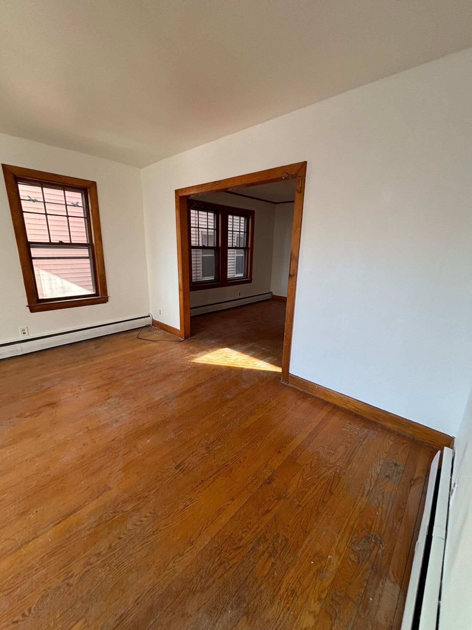 Building Photo - 115 Bennington St