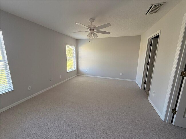 Building Photo - 6219 Blue Runner Ct