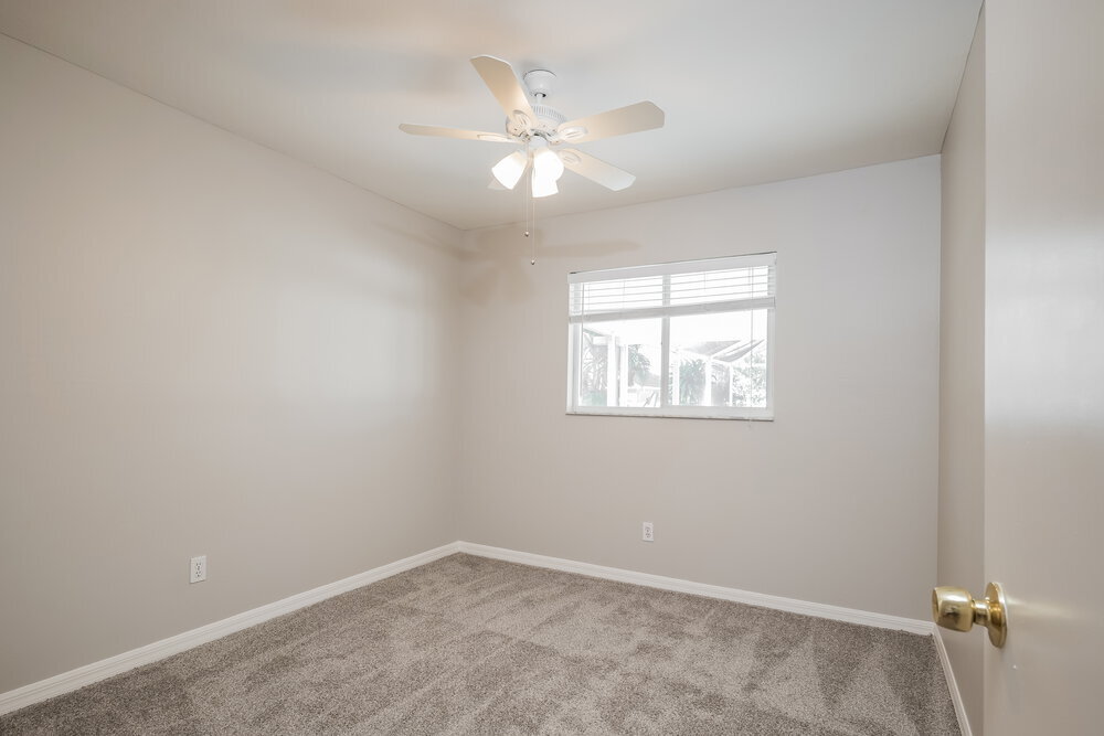 Building Photo - 3406 SW 14th Pl