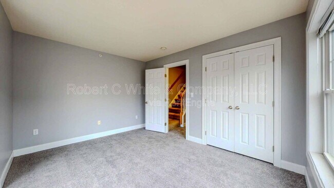 Building Photo - 59 Liberty St