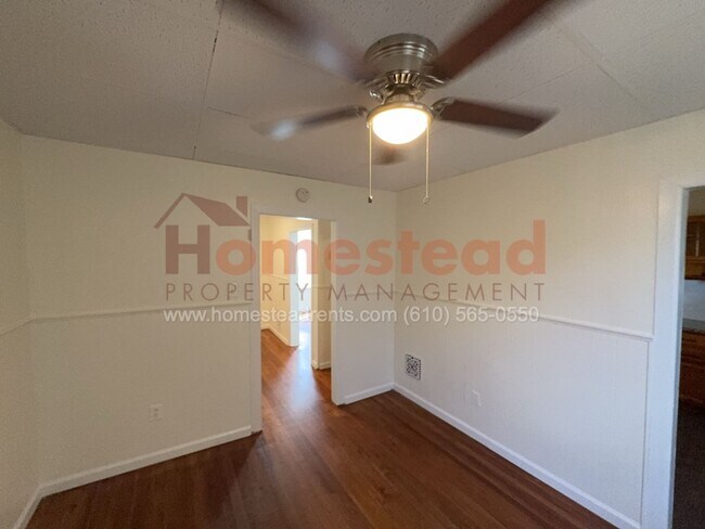 Building Photo - 3 BEDROOM HOME IN MARCUS HOOK