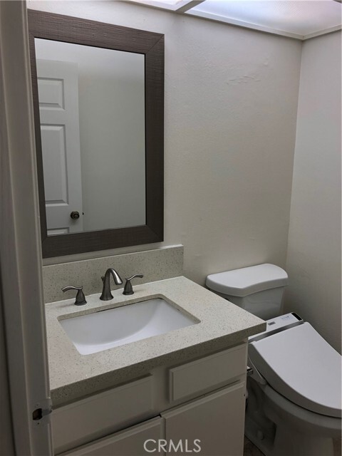 Building Photo - 2931 Plaza del Amo Plz