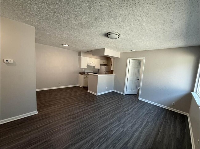 Building Photo - 6815 Blue Dawn Trail