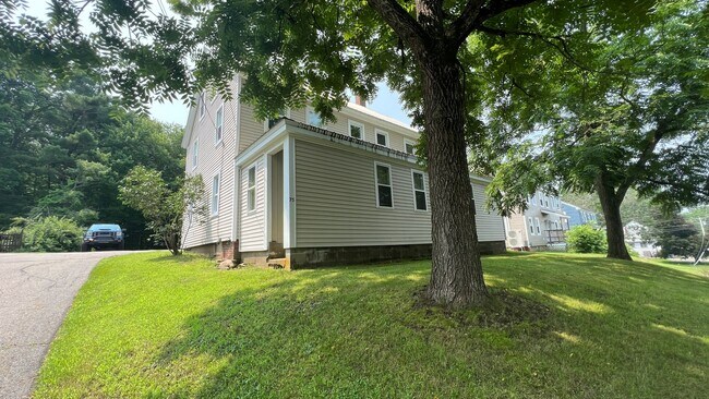 Building Photo - LO-73-75 Buffumsville Rd