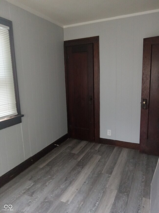 Building Photo - 336 Dequincy St
