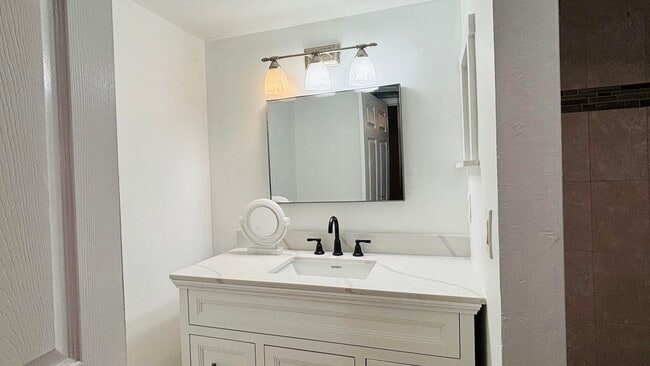 Building Photo - 9521 Boca Cove Cir