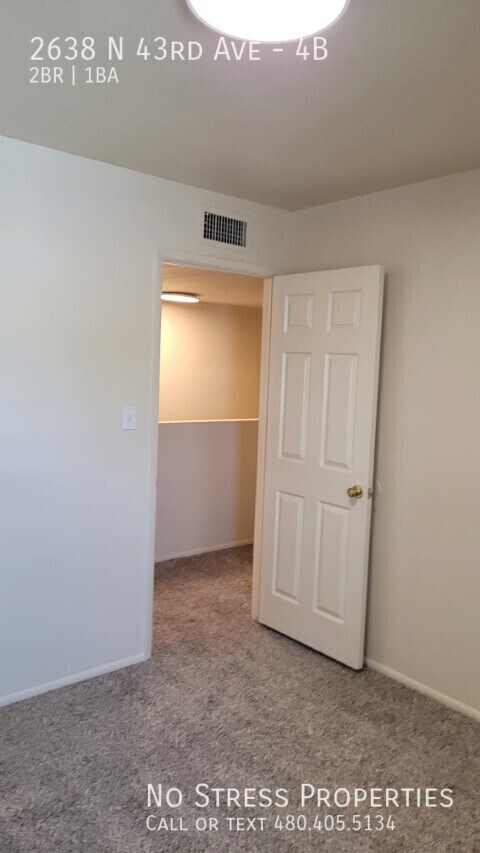 Building Photo - 2638 N 43rd Ave