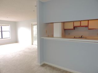 Kitchen - 11901 4th St N