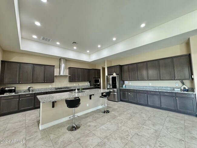 Building Photo - 3453 E Aloe Dr