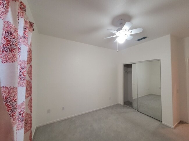 Building Photo - Sun City Lincoln Hills Pinehill model