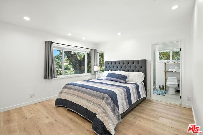 Building Photo - 14858 Round Valley Dr