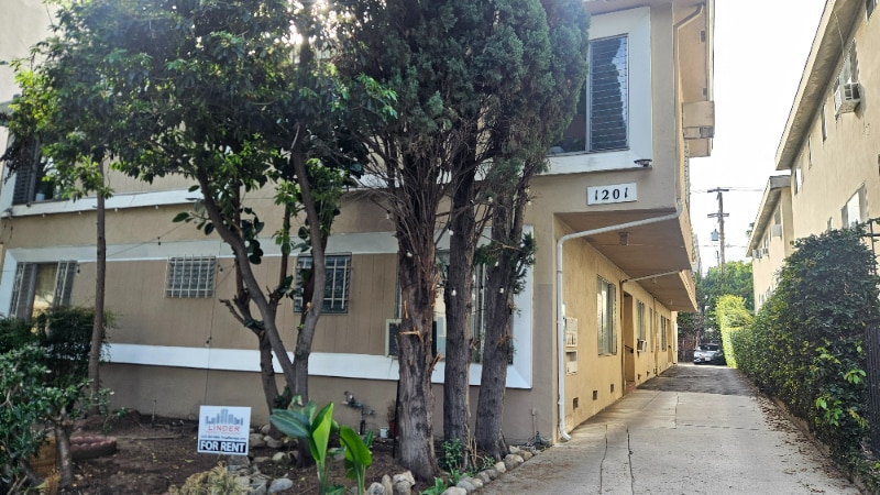 Building Photo - 1201 N Ogden Dr