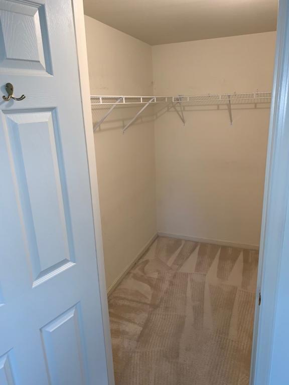 Building Photo - 6 Bandon Court, Unit 202