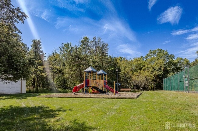 Building Photo - 412 Hawkshead Way