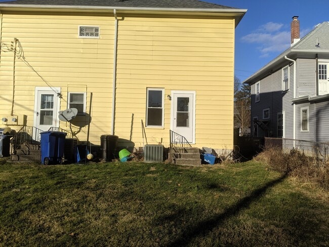 Building Photo - 135 Griswold St