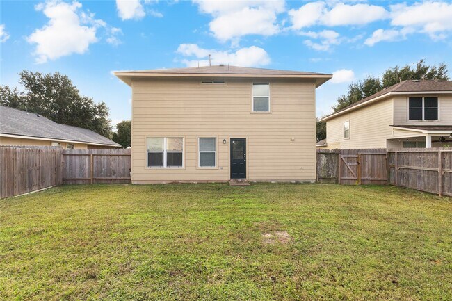 Building Photo - 19138 Larkspur Hills Dr