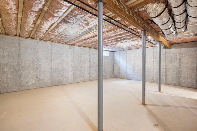 Building Photo - 50 S County Trl