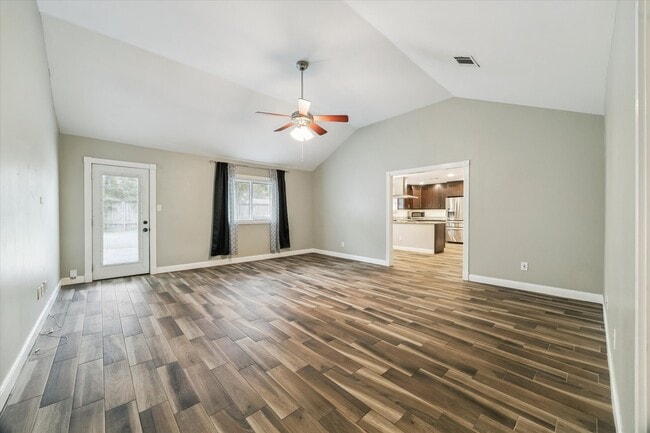 Building Photo - 10522 Barwood Dr