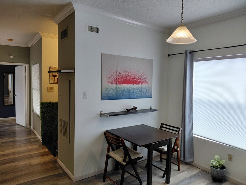 Building Photo - 12166 Metric Blvd