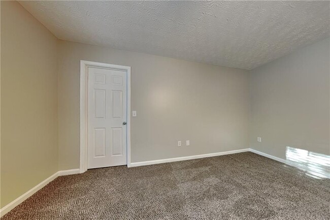 Building Photo - 3265 Watson Gate Rd SW