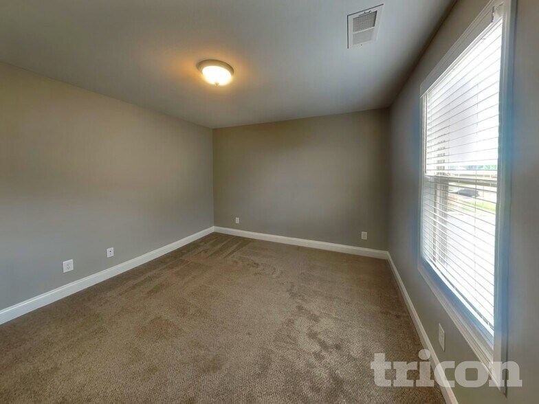 Building Photo - 1453 Wild Fern Ln