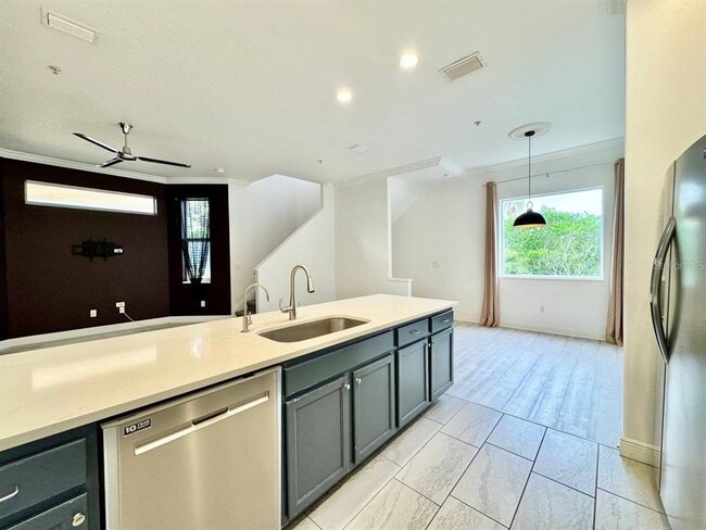 Building Photo - 487 Bayou-Village Dr