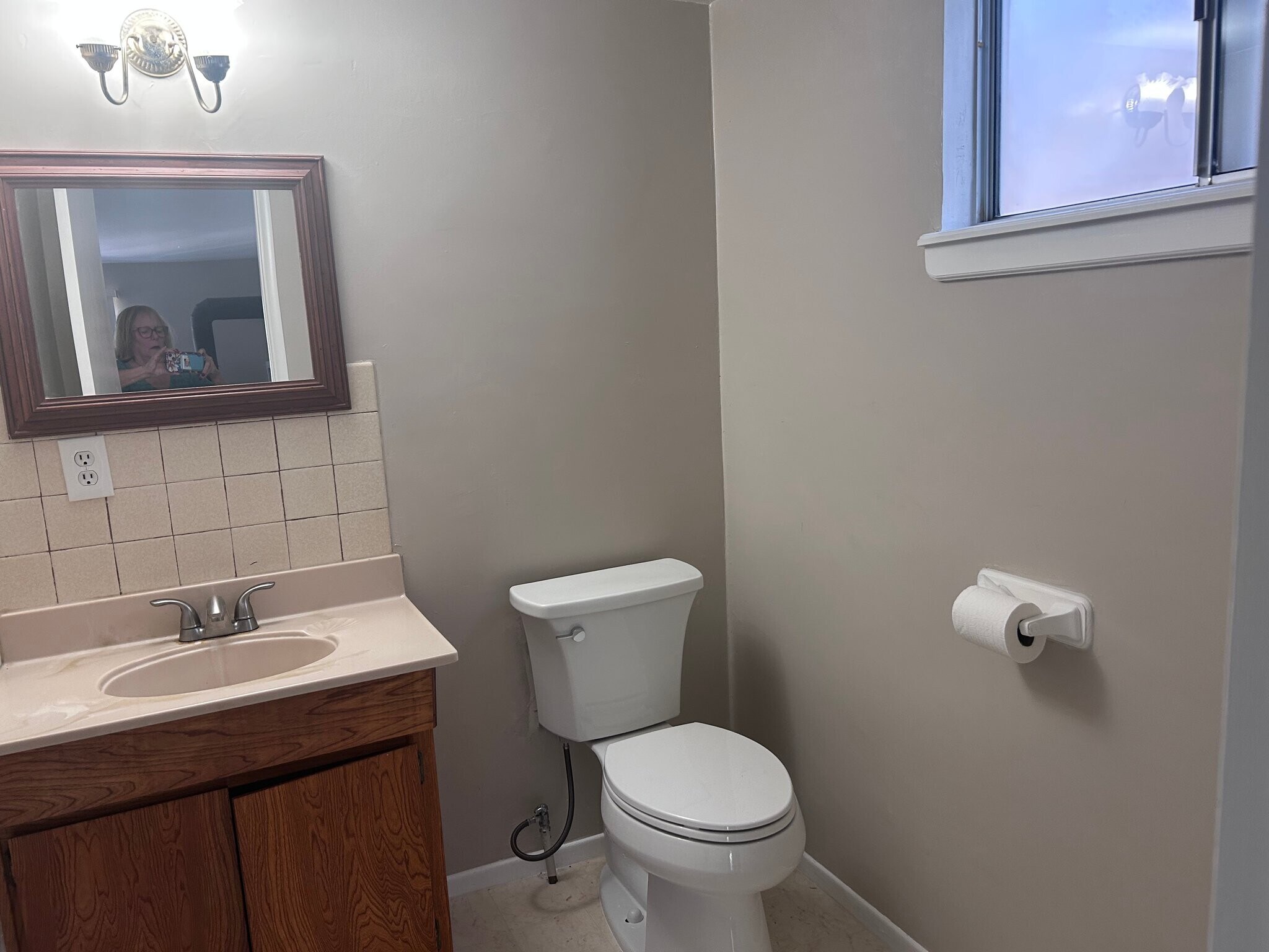 Building Photo - 398 Dunant Dr