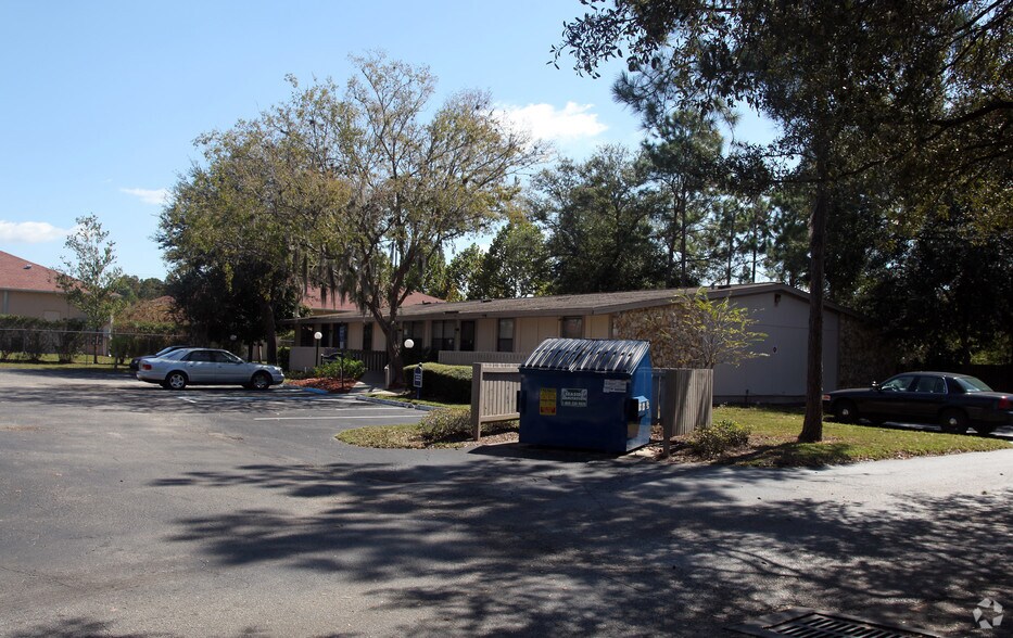 Ranchside Apartments - Ranchside