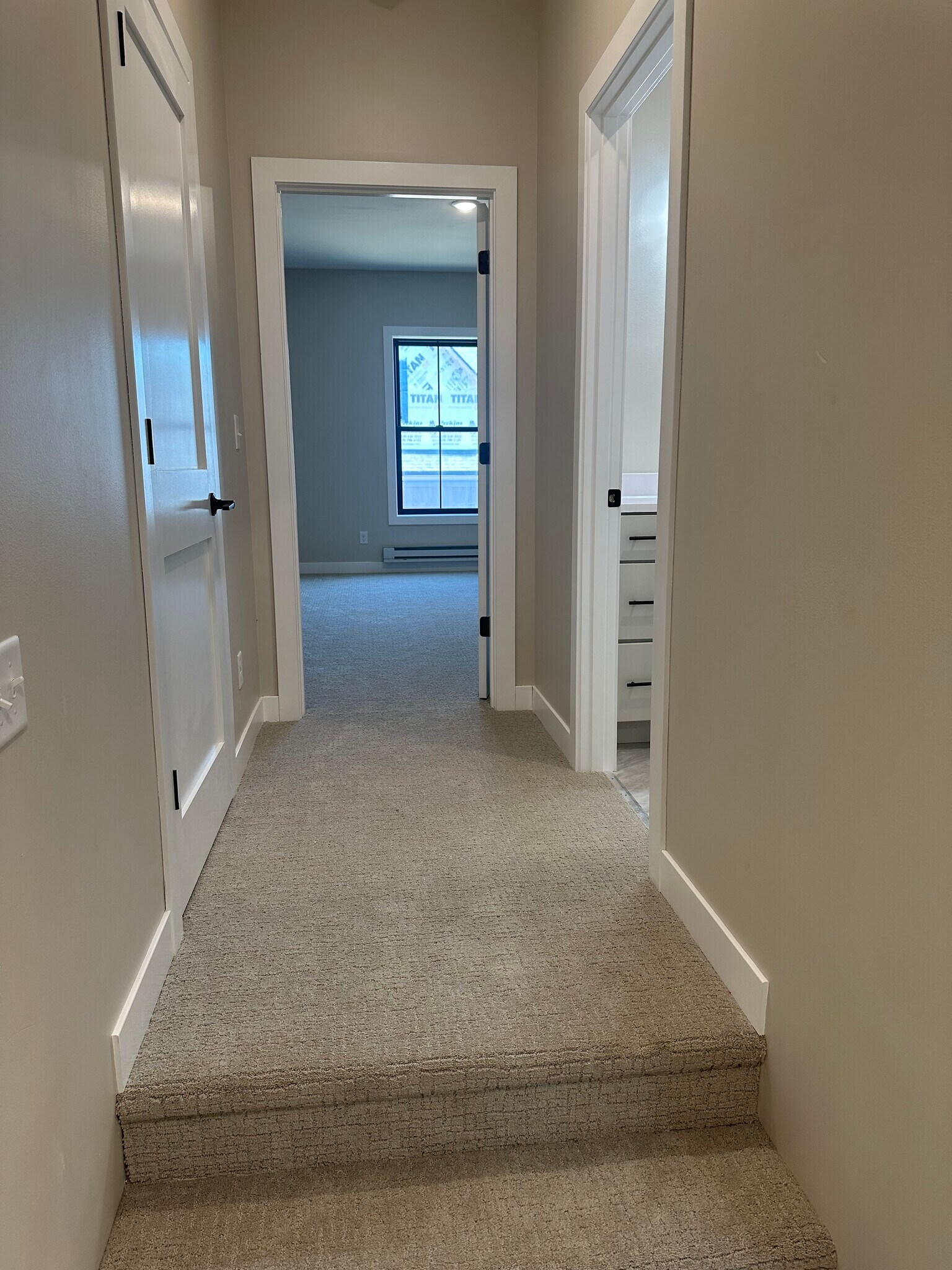 Building Photo - 1500 Lower Trentwood Cir NE
