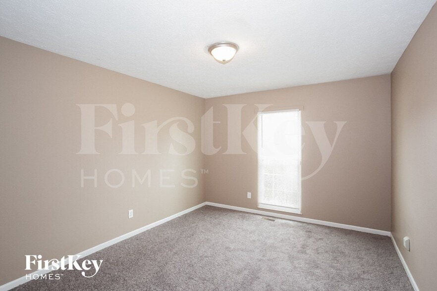 Building Photo - 515 Palmyra Dr