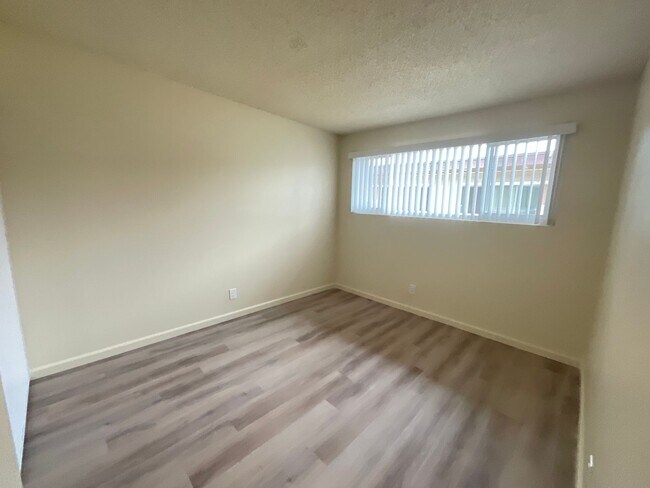 Building Photo - 7711 Fillmore Dr
