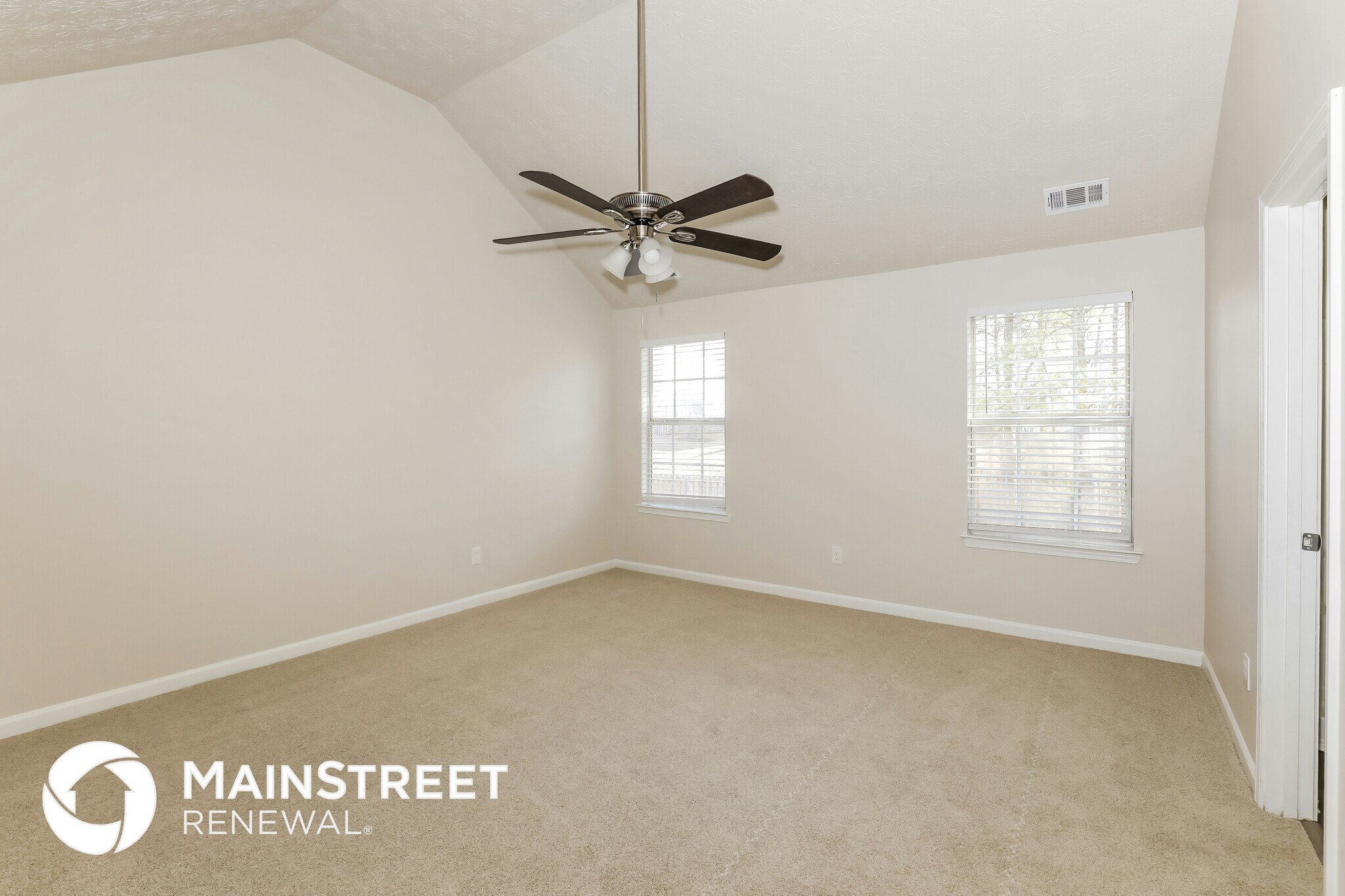 Building Photo - 7471 Garnet Dr