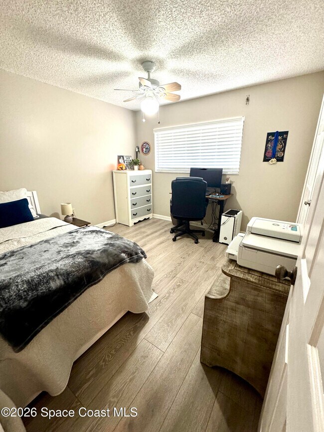 Building Photo - 325 S Banana River Blvd