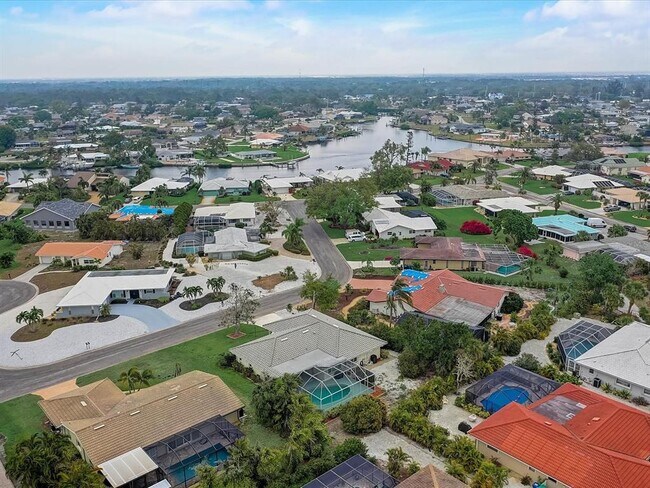 Building Photo - 10 Stone Mountain Blvd