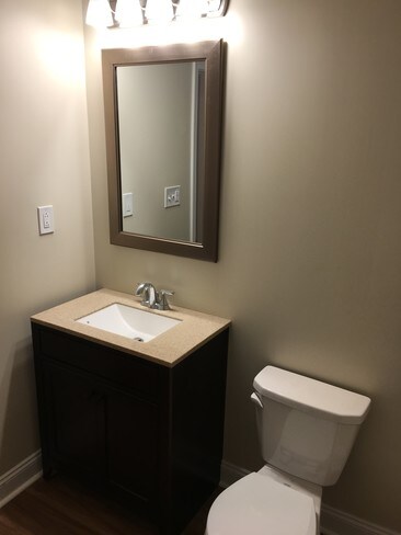 Building Photo - 36 Cowan St