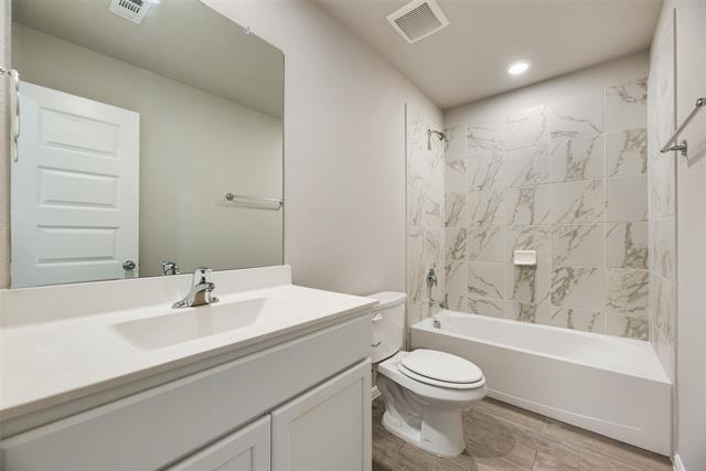 Building Photo - 13172 Zion Dr