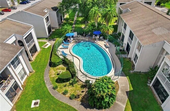 Building Photo - 2625 FL-590