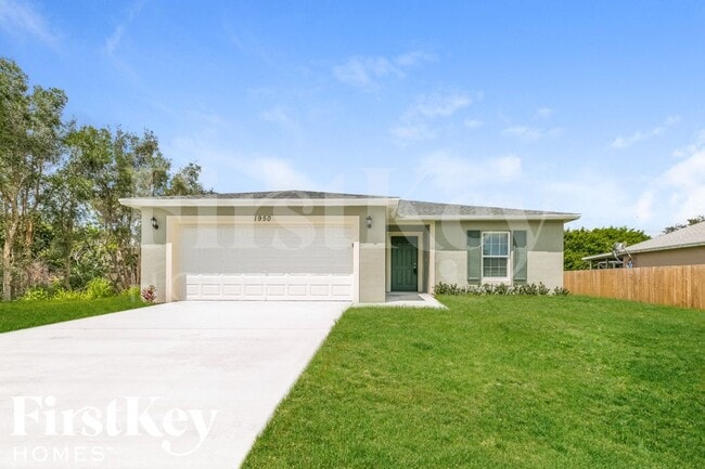 Building Photo - 1950 SW Sylvester Ln