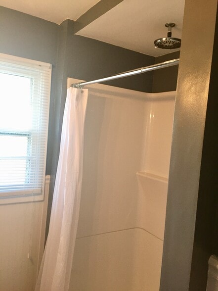 Large stand-in shower - 1030 E National Hwy