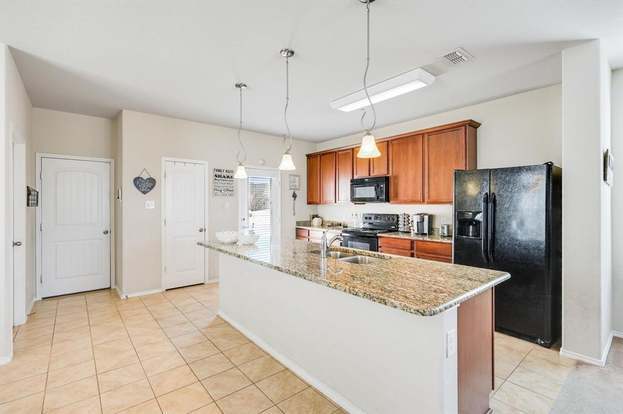 Building Photo - 712 Whitemarsh Dr