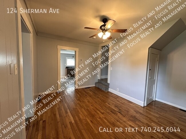 Building Photo - 124 Sherman Ave