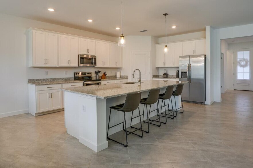 Building Photo - 11336 Canopy Loop