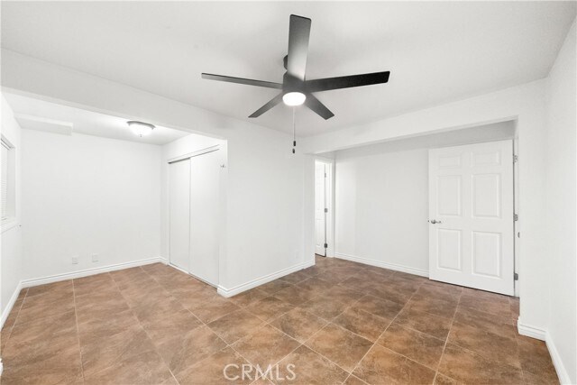 Building Photo - 274 Cliff Dr