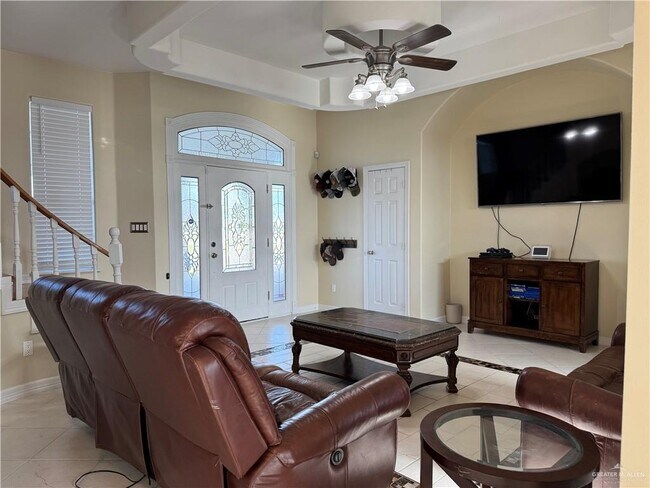 Building Photo - 25 Rhett Dr