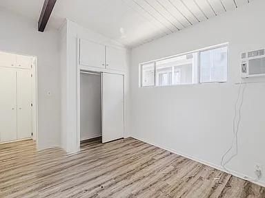 Building Photo - 128 Normandie Ave