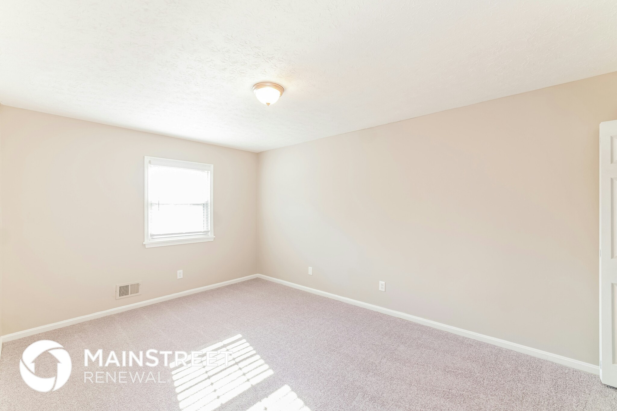 Building Photo - 3012 Arjay Ln