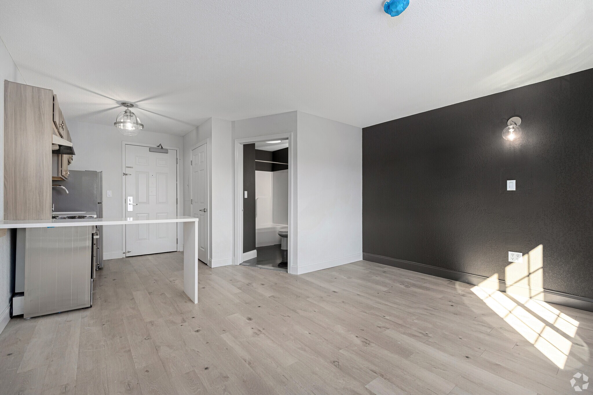 The Meriden 1151 E Main St Meriden CT 06450 Apartment Finder