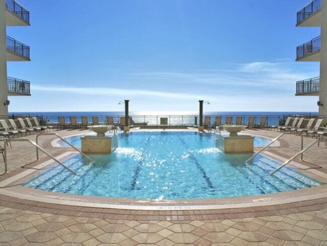 Building Photo - 15100 Front Beach Rd